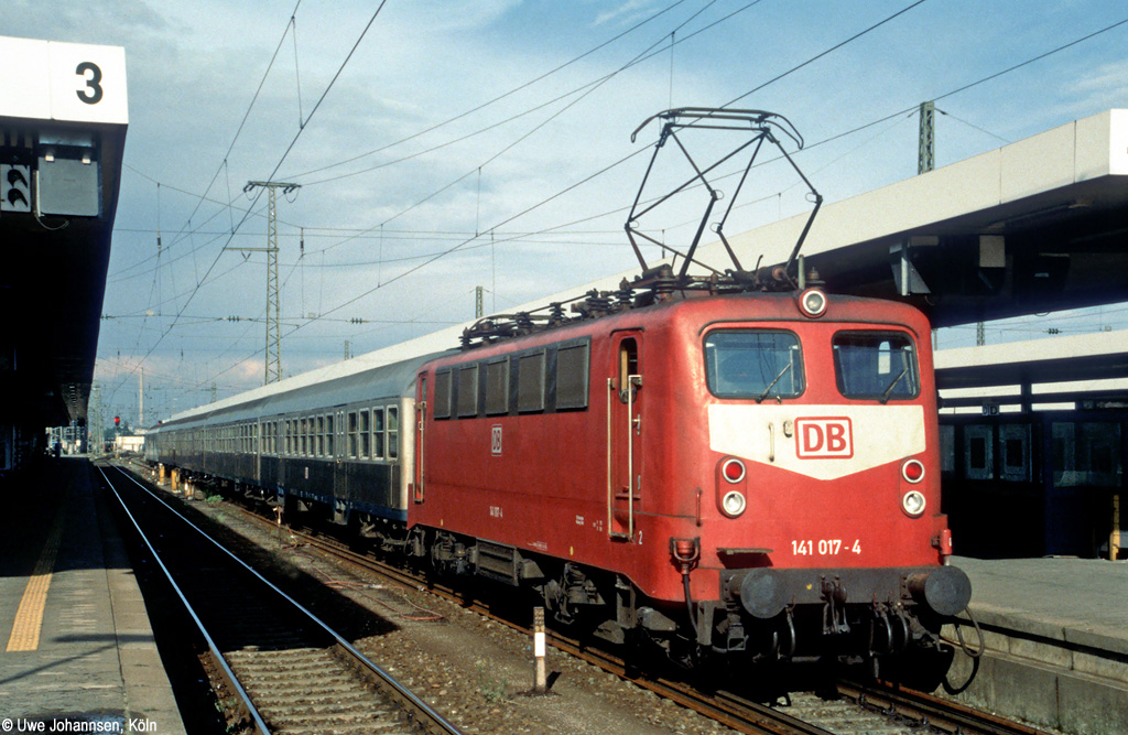 141 017-4