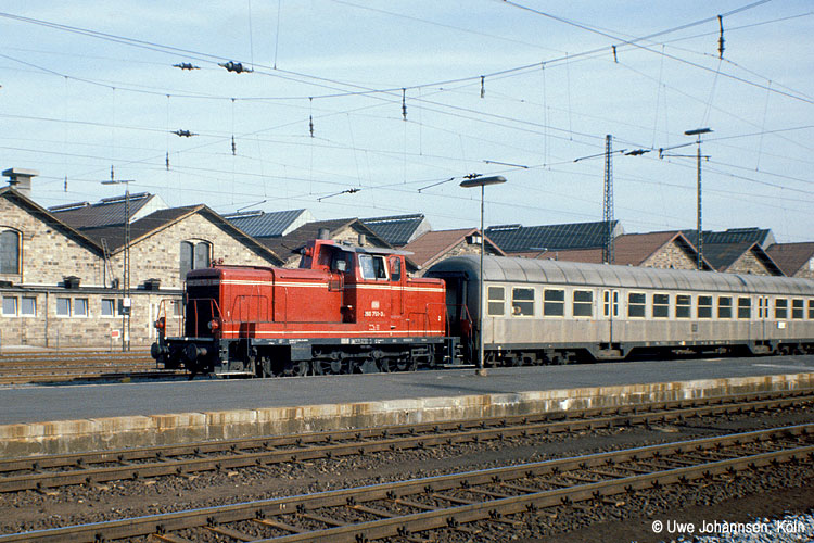 260 751-3