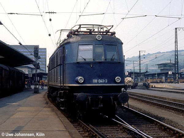 118 041-3