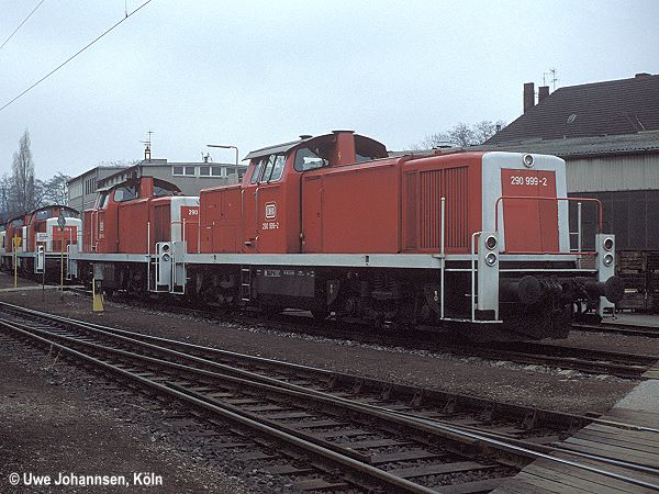 290 999-2